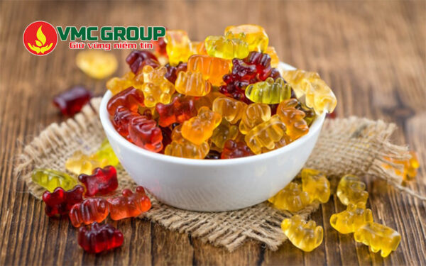Malic acid được dùng làm phụ gia trong sản xuất thực phẩm