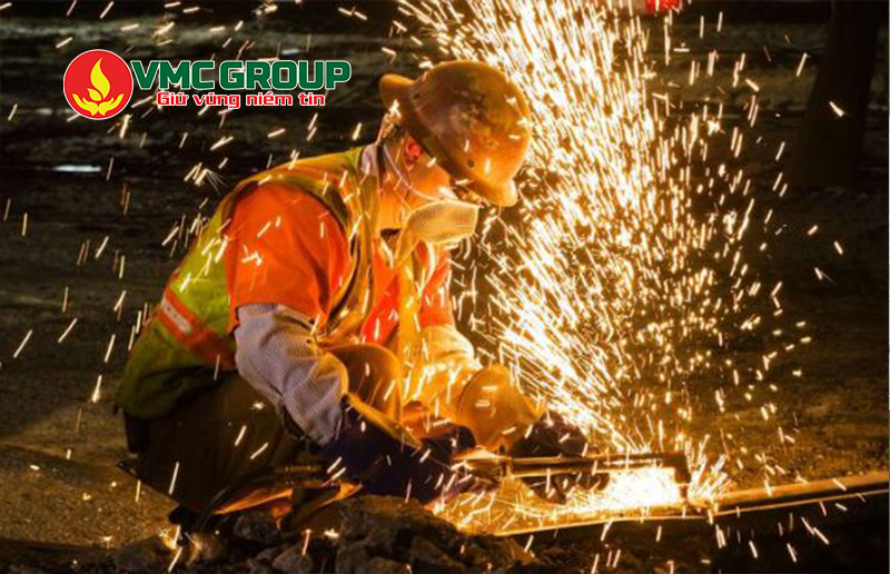 Oxy viên được dùng trong hàn cắt kim loại