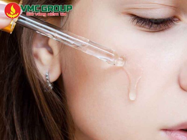 Ứng dụng của Niacinamide trong sản xuất mỹ phẩm.