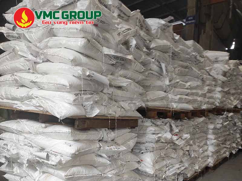 Sử dụng xút vảy xử lý nước như thế nào