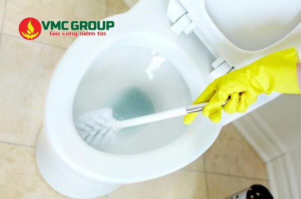 Axit citric được dùng trong sản phẩm tẩy rửa bồn cầu