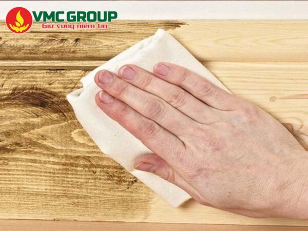 Oxy già H2O2- Hydrogen Peroxide giúp tẩy trắng gỗ