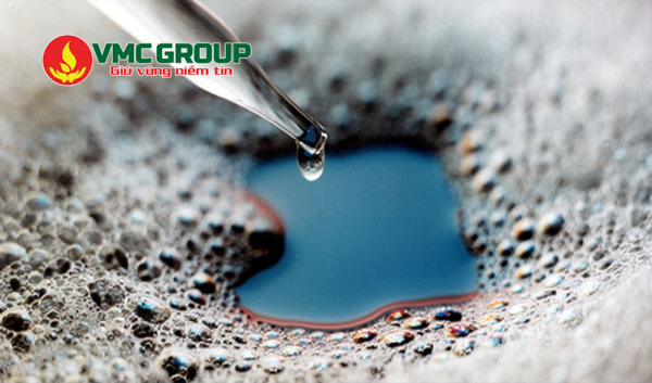 Chất phá bọt giúp loại bỏ bọt trong quá trình xử lý nước thải